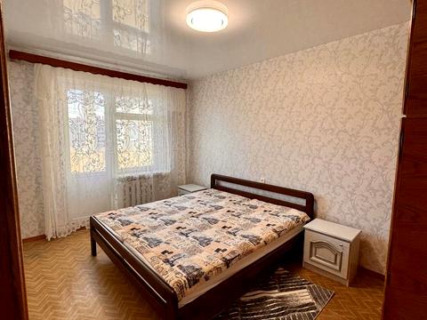 квартира за адресою Князя Ярослава Мудрого просп. (Академіка Глушка), 38