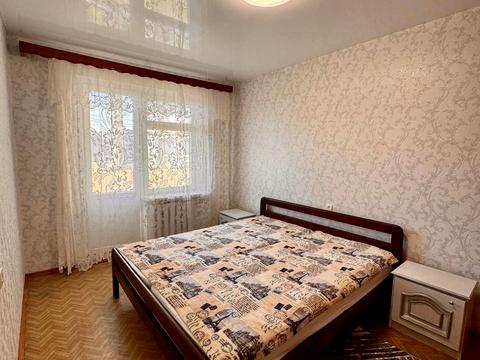квартира за адресою Князя Ярослава Мудрого просп. (Академіка Глушка), 38