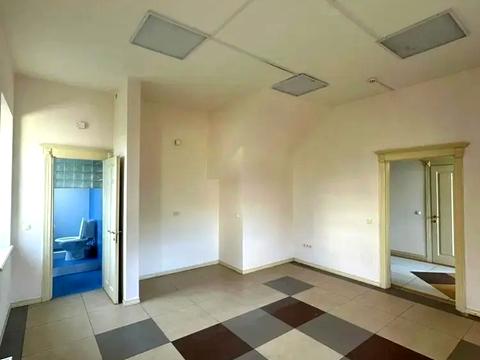 будинок за адресою Київ, Монтажників вул., 9