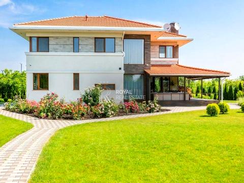 будинок за адресою с. Осикове, Садова, 37