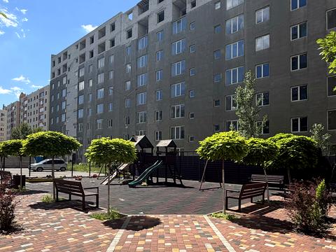квартира за адресою Академіка Шалімова вул., 70/2