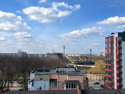квартира за адресою Карпатської Січі вул., 8