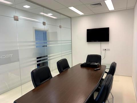 комерційна за адресою Кловський узвіз, 7a