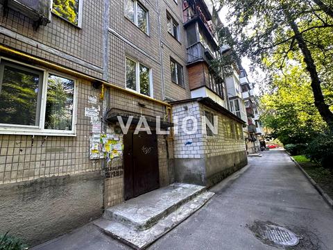 квартира за адресою Миколи Василенка вул., 8