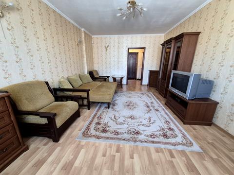 квартира по адресу Раисы Окипной ул., 4