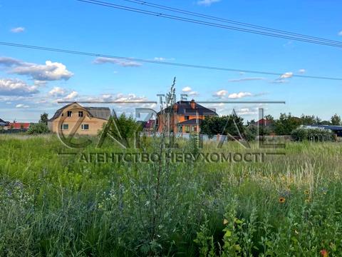 ділянка за адресою с. Хотів, Зоряна