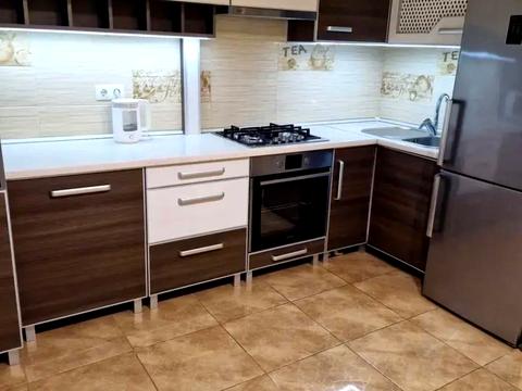 квартира за адресою Володимира Івасюка вул., 7