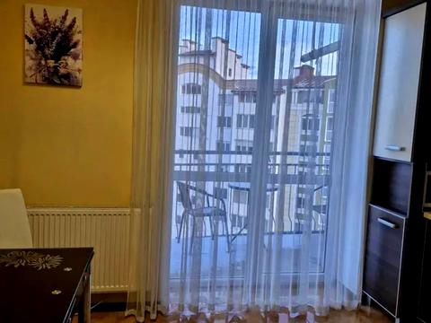квартира за адресою Володимира Івасюка вул., 7