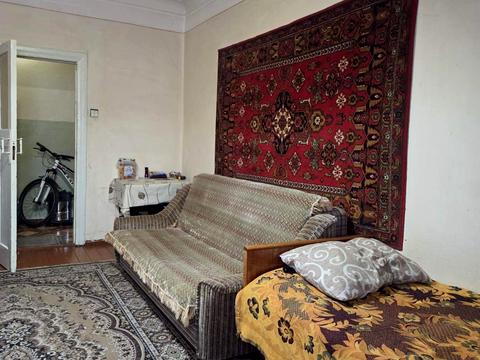 квартира за адресою Івана Франка вул., 8