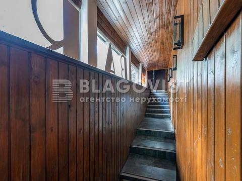 коммерческая по адресу Саксаганского ул., 89