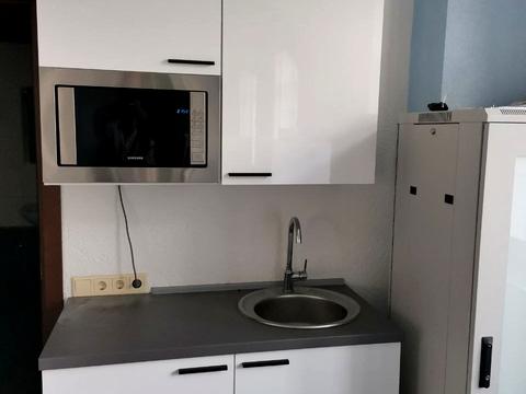 комерційна за адресою Машинобудівна вул., 41