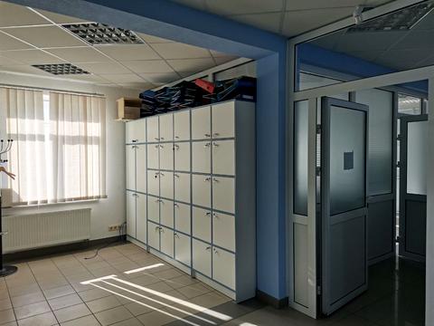 комерційна за адресою Машинобудівна вул., 41