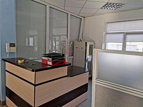 комерційна за адресою Машинобудівна вул., 41