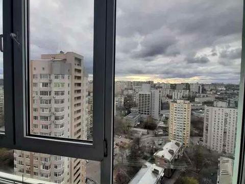 квартира за адресою Феодосійська вул., 1-А