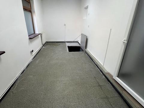 комерційна за адресою Івано-Франківськ, Дністровська вул., 63