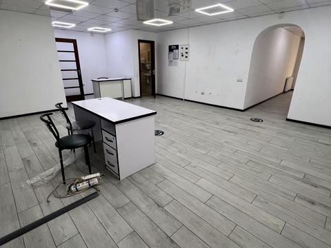 комерційна за адресою Івано-Франківськ, Дністровська вул., 63