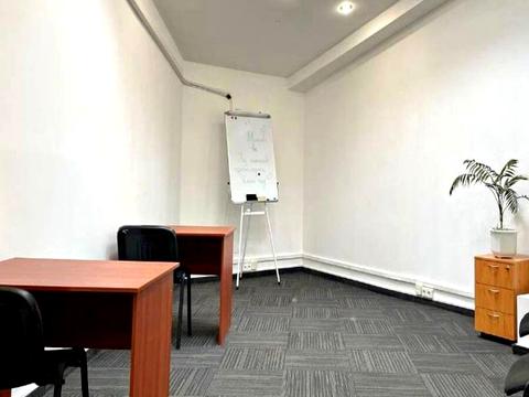 комерційна за адресою Рибальська вул., 22