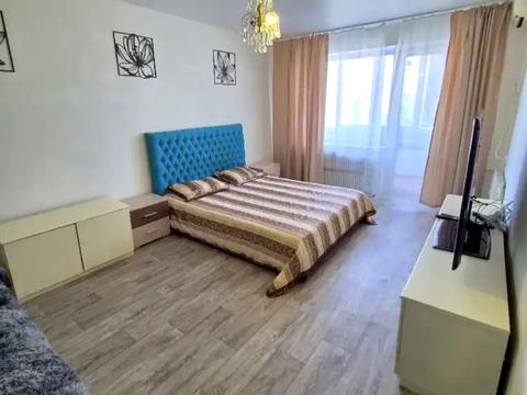 квартира за адресою Новорічна вул., 49