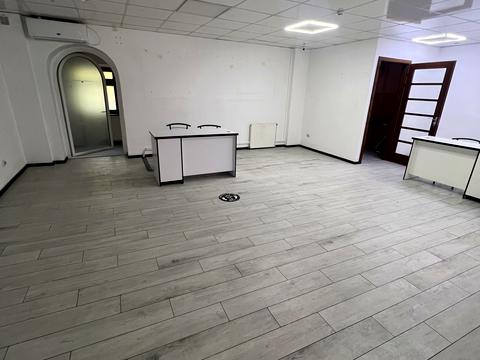 комерційна за адресою Івано-Франківськ, Дністровська вул., 63