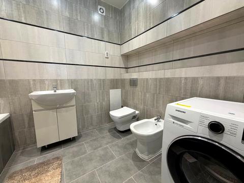 квартира за адресою Олександра Довженка вул., 37