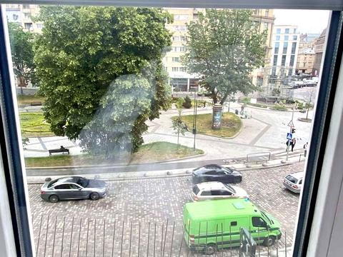 квартира за адресою Свободи просп. (), 5