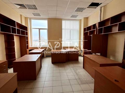комерційна за адресою Харківське шосе, 201