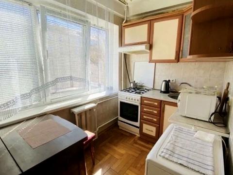 квартира по адресу Строителей ул., 12-А