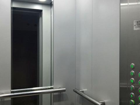 квартира за адресою Стадіонна вул., 6