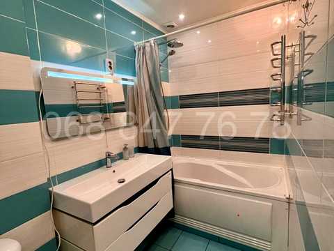 квартира по адресу Леси Украинки бульв., 4