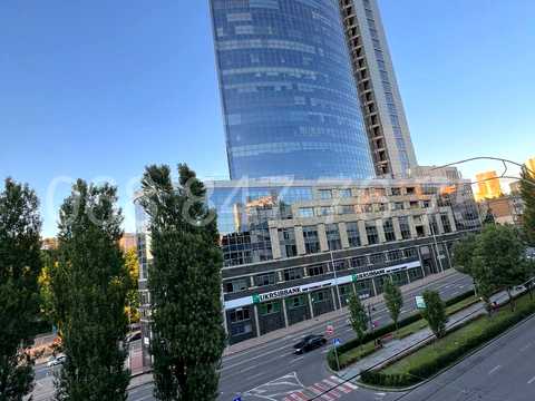 квартира по адресу Леси Украинки бульв., 4