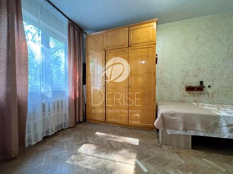 квартира за адресою Миколи Василенка вул., 8
