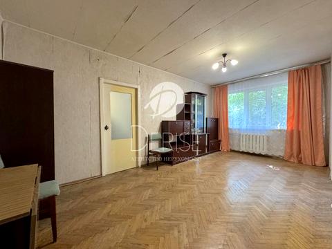 квартира за адресою Миколи Василенка вул., 8