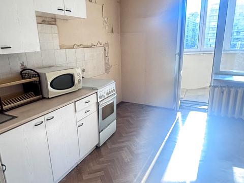 квартира за адресою Анни Ахматової вул., 16-Б
