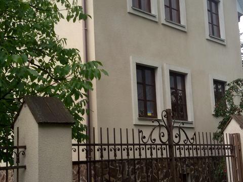 будинок за адресою Центральна вул. (Чапаєва), 35-А