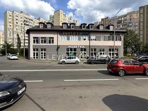 коммерческая по адресу Драгоманова ул., 21
