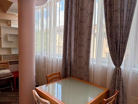 квартира за адресою Театральна вул., 5