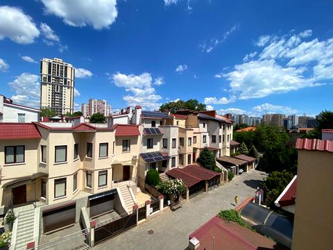 будинок за адресою Педагогічна вул., 25/4