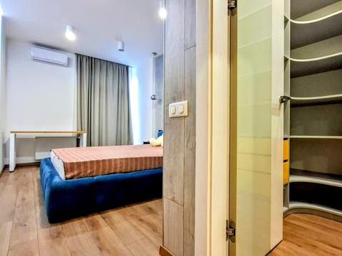 квартира за адресою Регенераторна вул., 4 к12