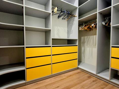 квартира за адресою Регенераторна вул., 4 к12