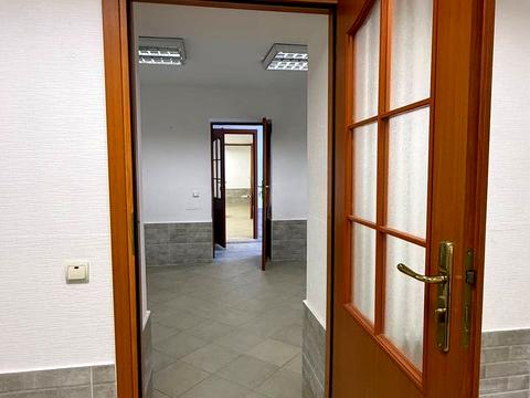 коммерческая по адресу Братьев Михновских ул. (Московская), 50