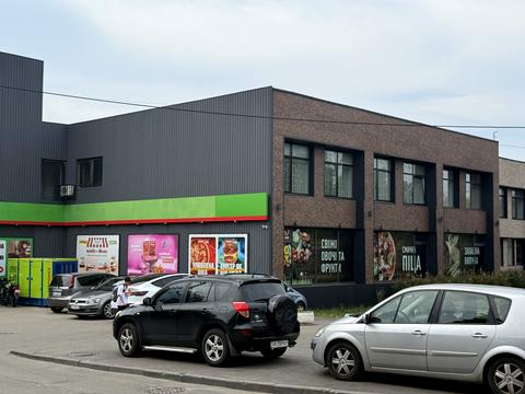 комерційна за адресою Лук'янівська вул., 1