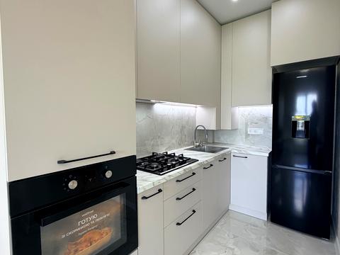 квартира за адресою с. Святопетрівське, Теплична вул., 62
