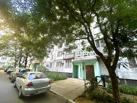 квартира за адресою Одеса, Академіка Заболотного вул., 54