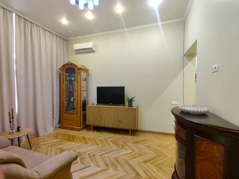 квартира за адресою Івана Мазепи вул. (Січневого Повстання), 3