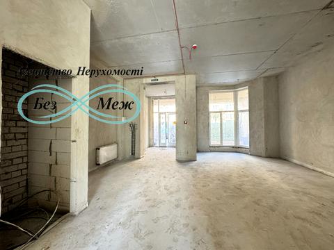 комерційна за адресою Клубна вул., 12