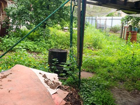 ділянка за адресою Київська вул.