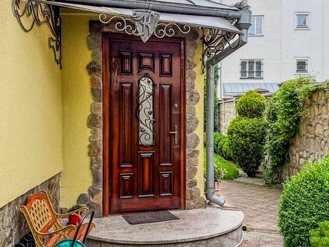 квартира по адресу Михаила Павлика ул., 3