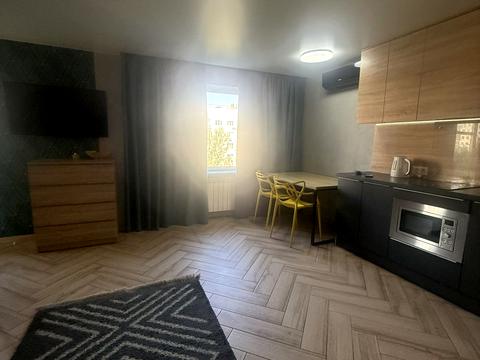 квартира по адресу Леси Украинки бульв., 3