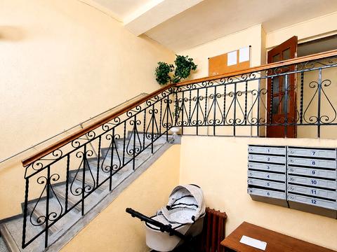 комерційна за адресою Лабораторна вул., 26-А