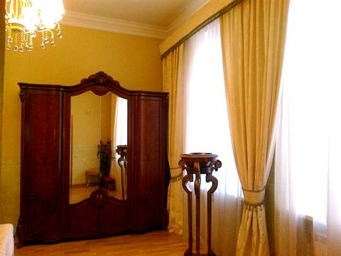 квартира за адресою Велика Васильківська вул. (Червоноармійська), 79